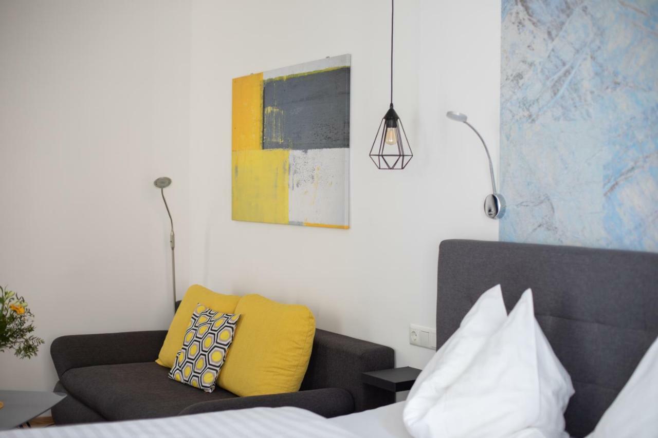 Hotel Zum Goldenen Hirschen Фрайщат Екстериор снимка